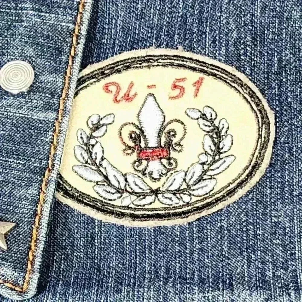 NEESO London Women's Jean Jacket L Metal Studs Patches Red New York Retro Y2K - Picture 3 of 16